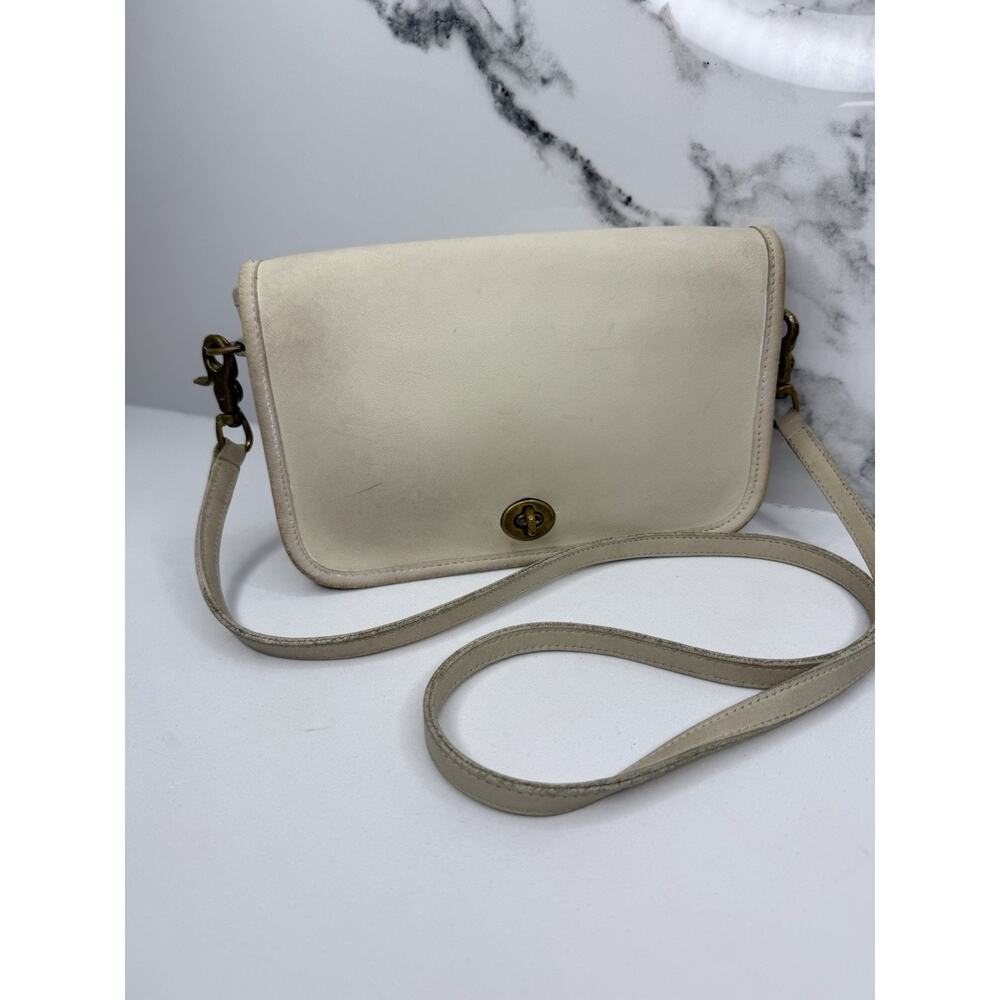Vintage Legacy Penny Pocket Purse Ivory Saddle Leather Crossbody Bag 80’s USA